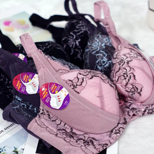 Gardenia flower, crescent moon deep groove wrapped underwear