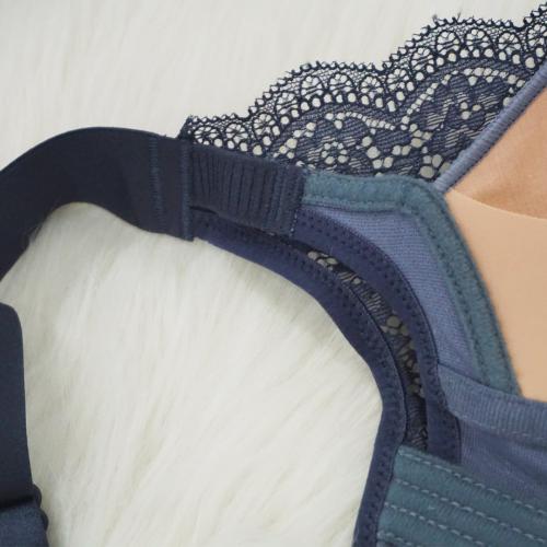 No steel ring centralized adjustment gathered up sexy lace underwear (8-833)