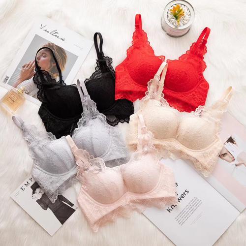 French style lace lingerie without steel rims and reinforced with a concentrated and sexy design (MM1903)