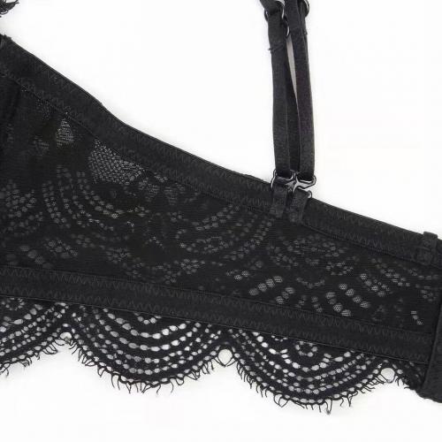 Sexy lace back, comfortable without steel rims, thin top and thick bottom underwear