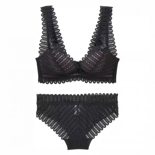 Beautiful and sexy hollow lace deep V thin cup without steel ring wide shoulder strap underwear - Comes with pants as a bonus