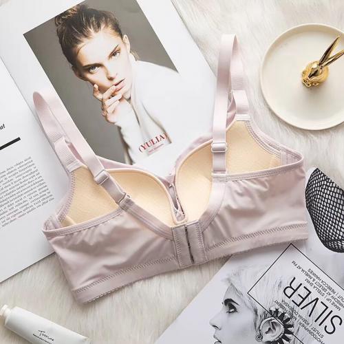 Sexy hollow out design, small chest with thickened upper support to gather and collect accessory breast underwear