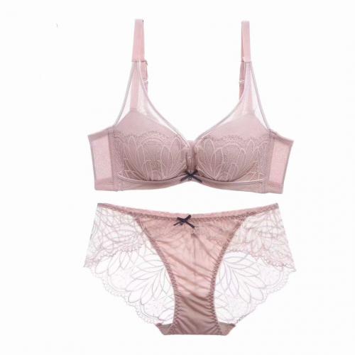 Light oxygen series, exquisite lace embroidery gathered to prevent sagging, healthy and non steel ring underwear