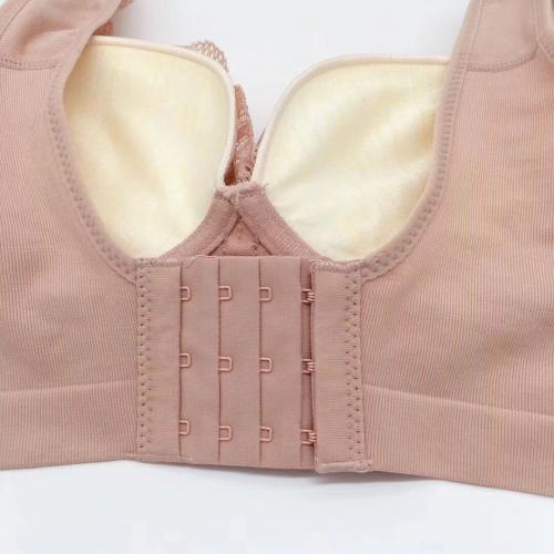 Soft and skin friendly 3D medium thick B-cup vest style vest without steel rings, gathered on the upper support to prevent sagging underwear