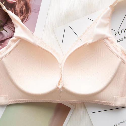 Sexy lace edge, plus size wide shoulder straps, thin design, gathered on top, seamless lingerie
