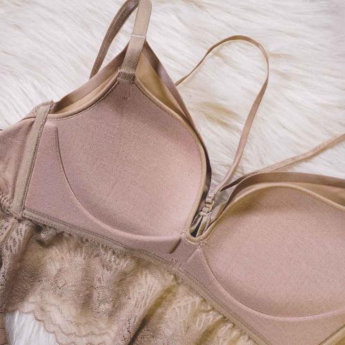 Smooth and seamless coverage of the stomach - French underwear -3D pinhole cup