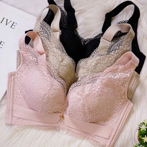 Soft and comfortable baby cotton, medium thick B cup, seamless and steel ring, gathering underwear