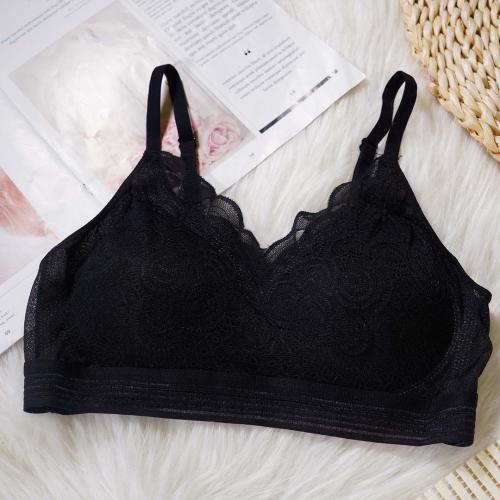 Japanese style seamless sexy lace camisole gathered breathable vest