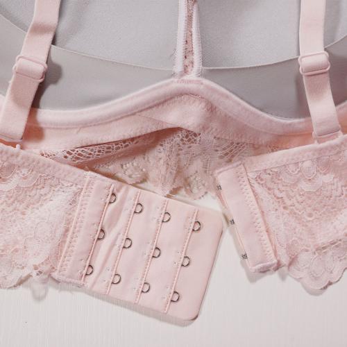 French style lace lingerie without steel rims and reinforced with a concentrated and sexy design (MM1903)