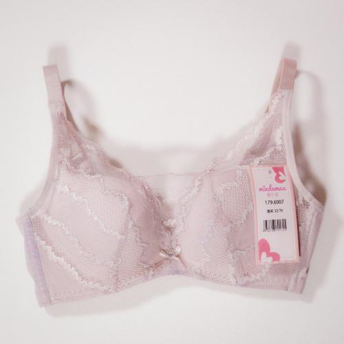 24-hour three-dimensional care, comfortable no steel ring cloud soft heart cup underwear