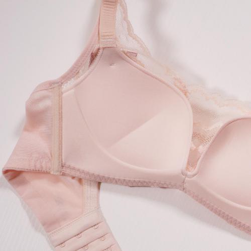 24-hour three-dimensional care, comfortable no steel ring cloud soft heart cup underwear
