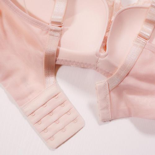 24-hour three-dimensional care, comfortable no steel ring cloud soft heart cup underwear