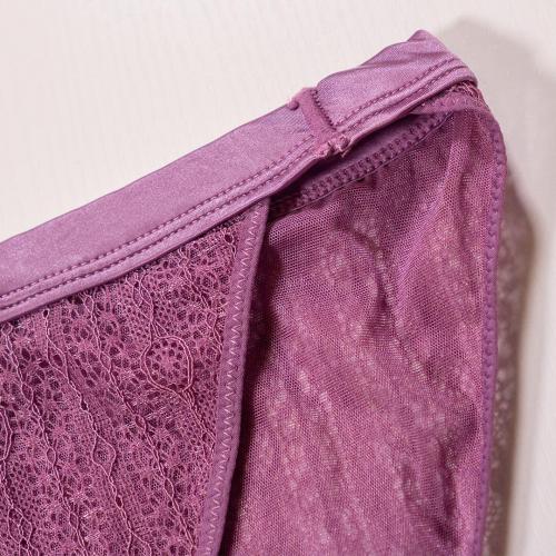 Retro Deep V Four Corner Cup Small Chest Thickened and Comfortable without Steel Circles Lace Underwear Matching Pants