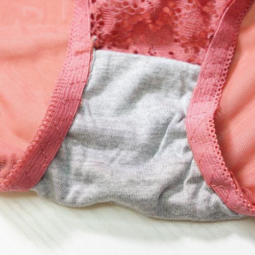 Deep V sexy lace hem, thin and comfortable to gather, with adjustable back and matching underwear pants