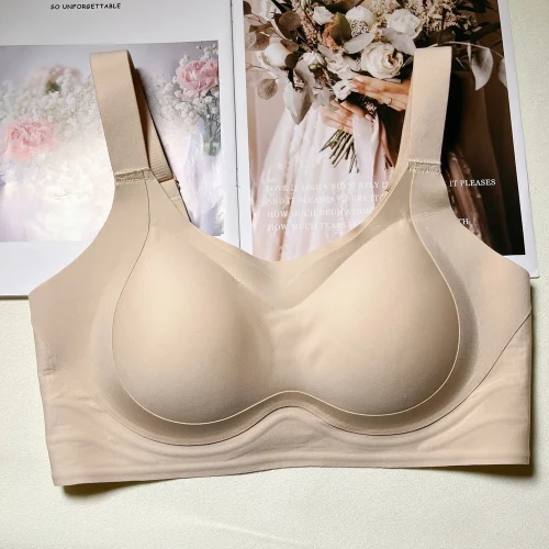 柔軟掌托集中修副乳調整型果凍支撐內衣