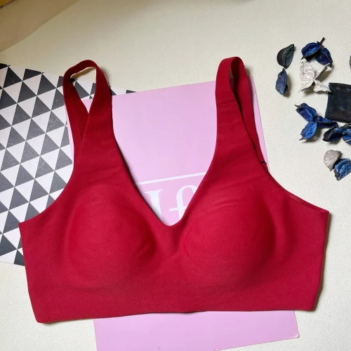 雲感零溫差記憶棉深V BRA
